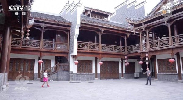 同翔网 沦为“空城”！耗资24亿的大庸古城亏损超10亿，只有停车场盈利……